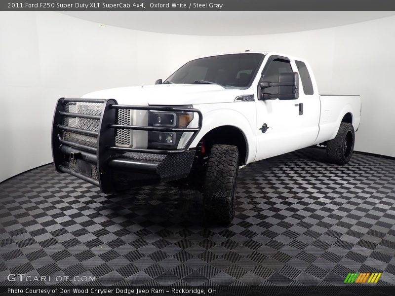 Oxford White / Steel Gray 2011 Ford F250 Super Duty XLT SuperCab 4x4