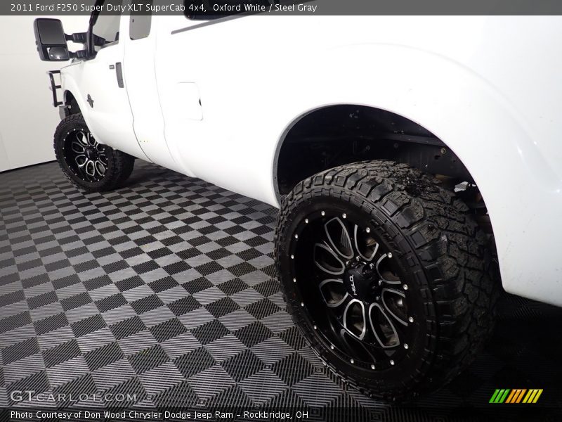 Oxford White / Steel Gray 2011 Ford F250 Super Duty XLT SuperCab 4x4