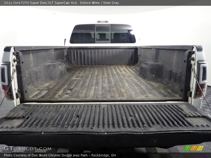 Oxford White / Steel Gray 2011 Ford F250 Super Duty XLT SuperCab 4x4
