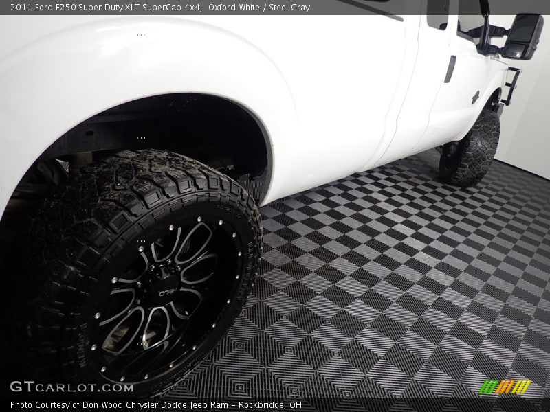 Oxford White / Steel Gray 2011 Ford F250 Super Duty XLT SuperCab 4x4