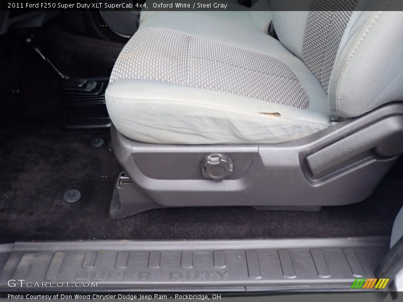 Oxford White / Steel Gray 2011 Ford F250 Super Duty XLT SuperCab 4x4
