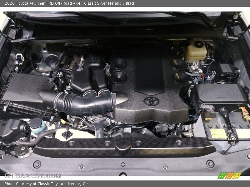 Classic Silver Metallic / Black 2020 Toyota 4Runner TRD Off-Road 4x4