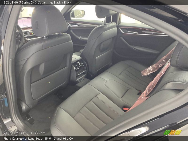 Jet Black / Black 2021 BMW 5 Series 540i Sedan