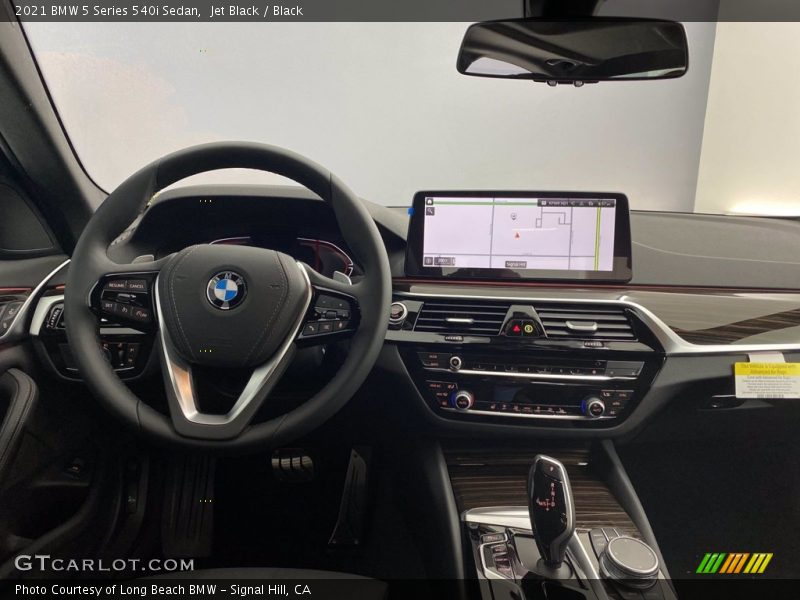 Jet Black / Black 2021 BMW 5 Series 540i Sedan