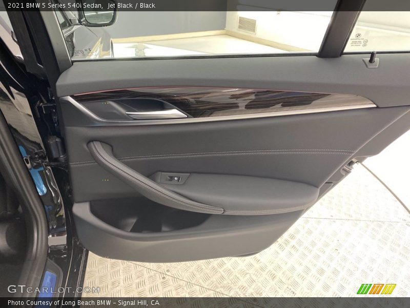 Jet Black / Black 2021 BMW 5 Series 540i Sedan