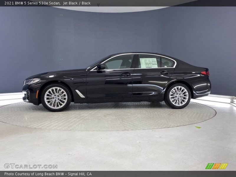 Jet Black / Black 2021 BMW 5 Series 530e Sedan