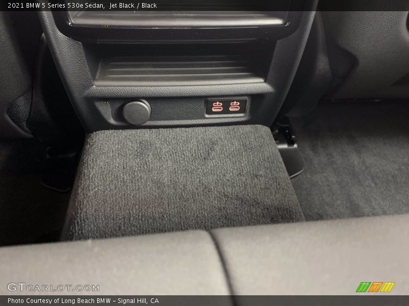 Jet Black / Black 2021 BMW 5 Series 530e Sedan