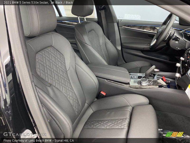 Jet Black / Black 2021 BMW 5 Series 530e Sedan