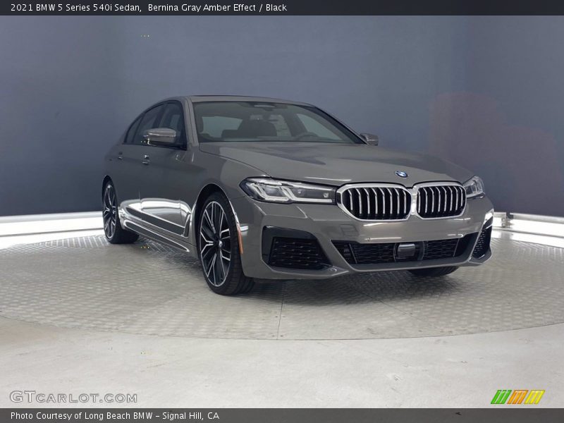 Bernina Gray Amber Effect / Black 2021 BMW 5 Series 540i Sedan