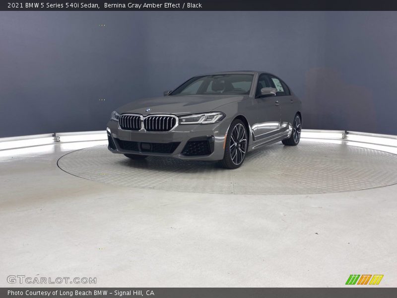 Bernina Gray Amber Effect / Black 2021 BMW 5 Series 540i Sedan
