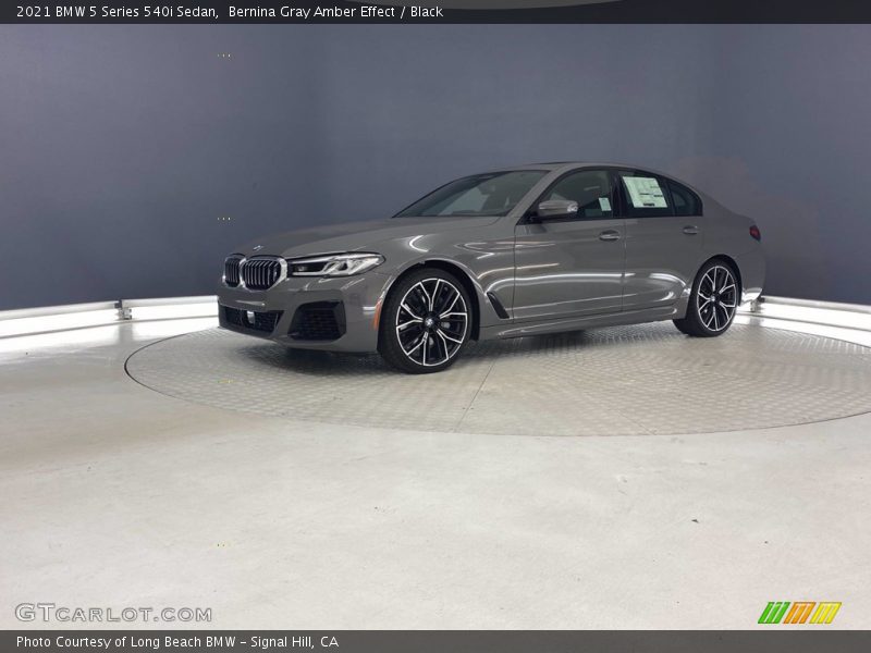 Bernina Gray Amber Effect / Black 2021 BMW 5 Series 540i Sedan