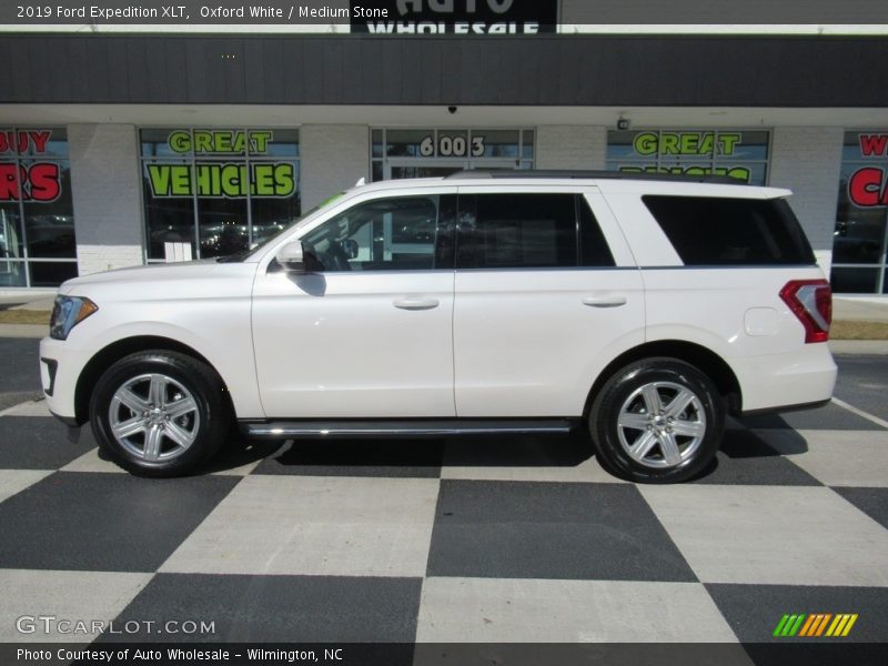 Oxford White / Medium Stone 2019 Ford Expedition XLT