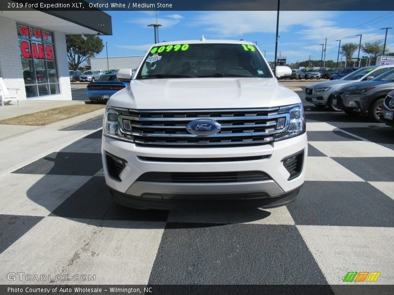 Oxford White / Medium Stone 2019 Ford Expedition XLT