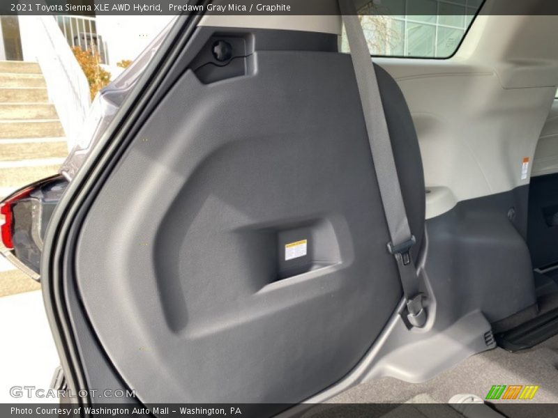 Predawn Gray Mica / Graphite 2021 Toyota Sienna XLE AWD Hybrid