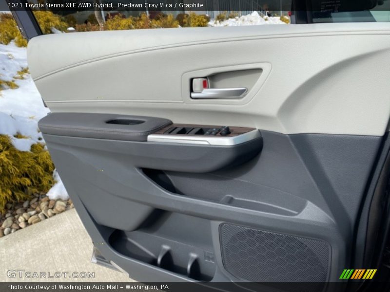 Predawn Gray Mica / Graphite 2021 Toyota Sienna XLE AWD Hybrid