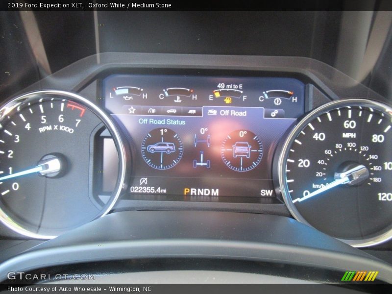 Oxford White / Medium Stone 2019 Ford Expedition XLT