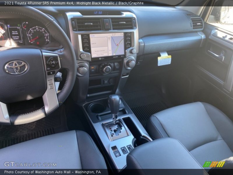 Midnight Black Metallic / Black/Graphite 2021 Toyota 4Runner SR5 Premium 4x4