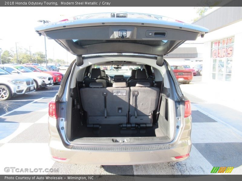 Modern Steel Metallic / Gray 2018 Honda Odyssey Touring
