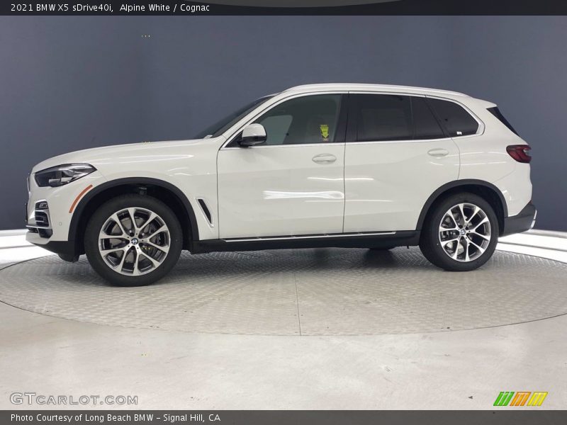 Alpine White / Cognac 2021 BMW X5 sDrive40i