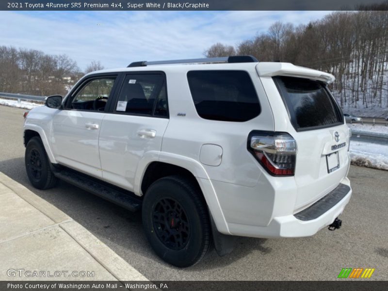Super White / Black/Graphite 2021 Toyota 4Runner SR5 Premium 4x4