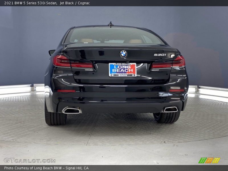 Jet Black / Cognac 2021 BMW 5 Series 530i Sedan