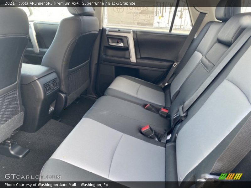 Super White / Black/Graphite 2021 Toyota 4Runner SR5 Premium 4x4