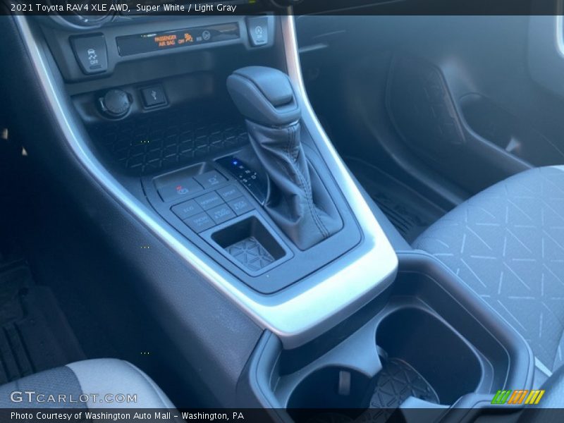 Super White / Light Gray 2021 Toyota RAV4 XLE AWD
