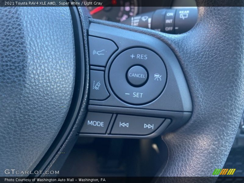 Super White / Light Gray 2021 Toyota RAV4 XLE AWD