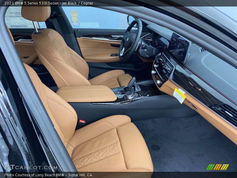 Jet Black / Cognac 2021 BMW 5 Series 530i Sedan