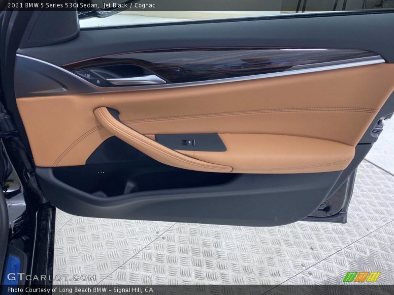Jet Black / Cognac 2021 BMW 5 Series 530i Sedan