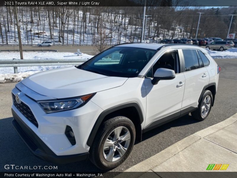 Super White / Light Gray 2021 Toyota RAV4 XLE AWD