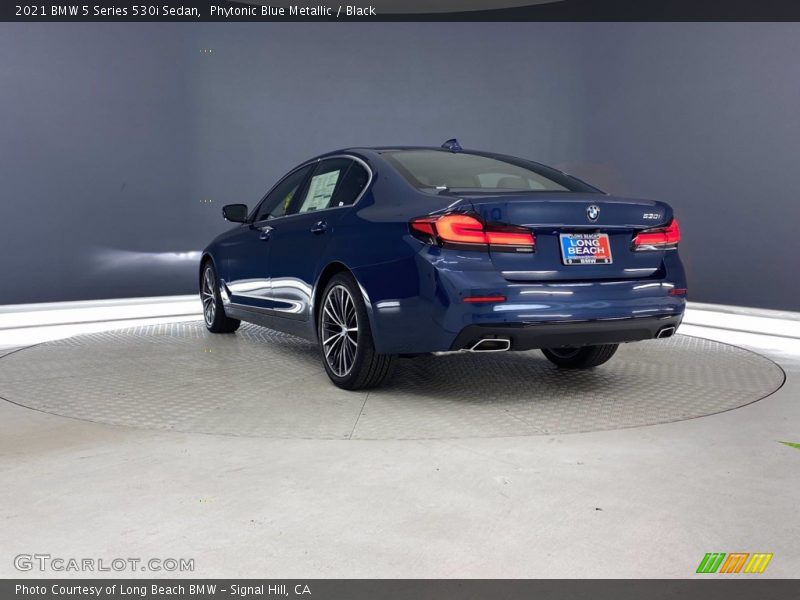 Phytonic Blue Metallic / Black 2021 BMW 5 Series 530i Sedan