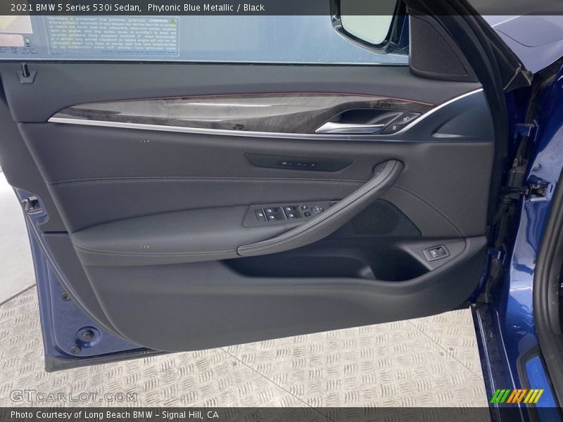 Phytonic Blue Metallic / Black 2021 BMW 5 Series 530i Sedan