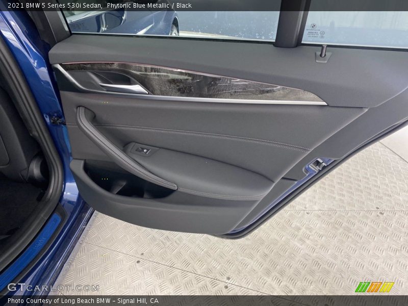 Phytonic Blue Metallic / Black 2021 BMW 5 Series 530i Sedan