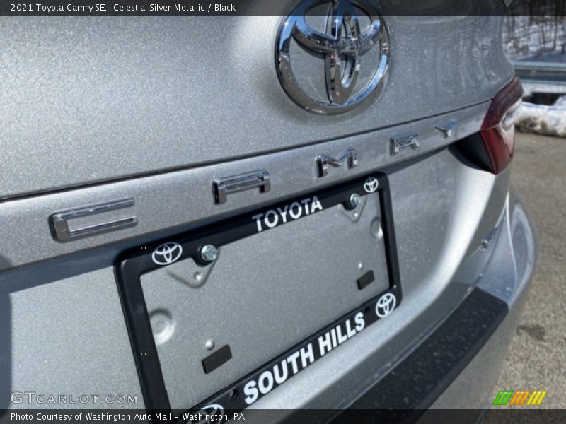 Celestial Silver Metallic / Black 2021 Toyota Camry SE