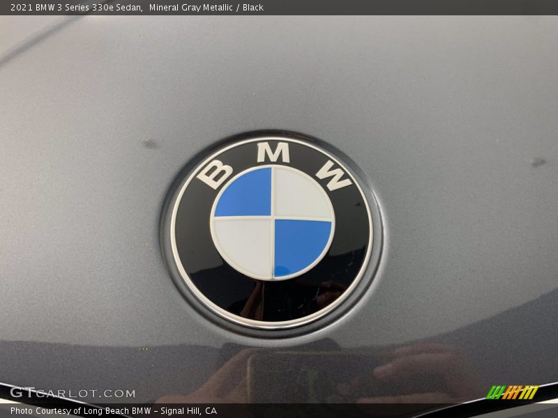 Mineral Gray Metallic / Black 2021 BMW 3 Series 330e Sedan