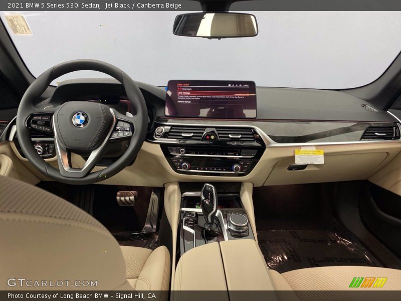 Jet Black / Canberra Beige 2021 BMW 5 Series 530i Sedan