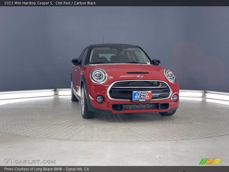 Chili Red / Carbon Black 2021 Mini Hardtop Cooper S