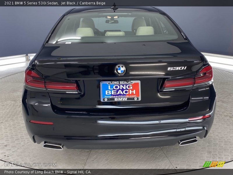Jet Black / Canberra Beige 2021 BMW 5 Series 530i Sedan