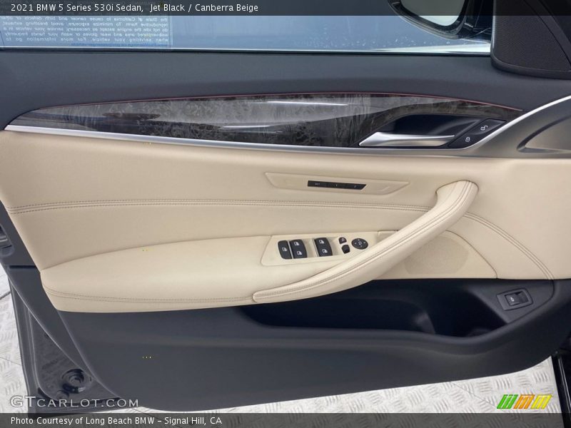 Jet Black / Canberra Beige 2021 BMW 5 Series 530i Sedan