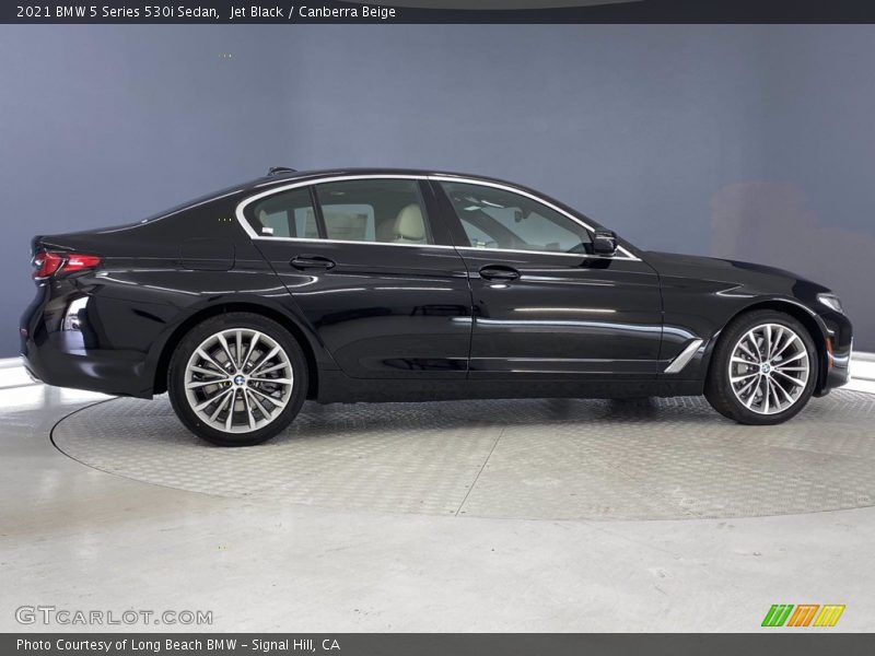 Jet Black / Canberra Beige 2021 BMW 5 Series 530i Sedan
