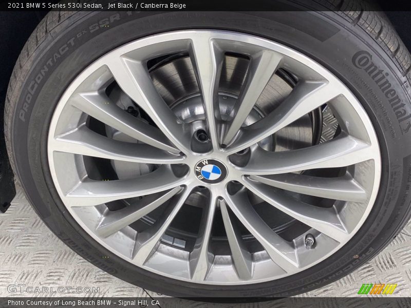 Jet Black / Canberra Beige 2021 BMW 5 Series 530i Sedan