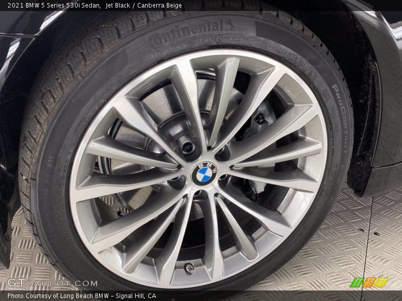 Jet Black / Canberra Beige 2021 BMW 5 Series 530i Sedan