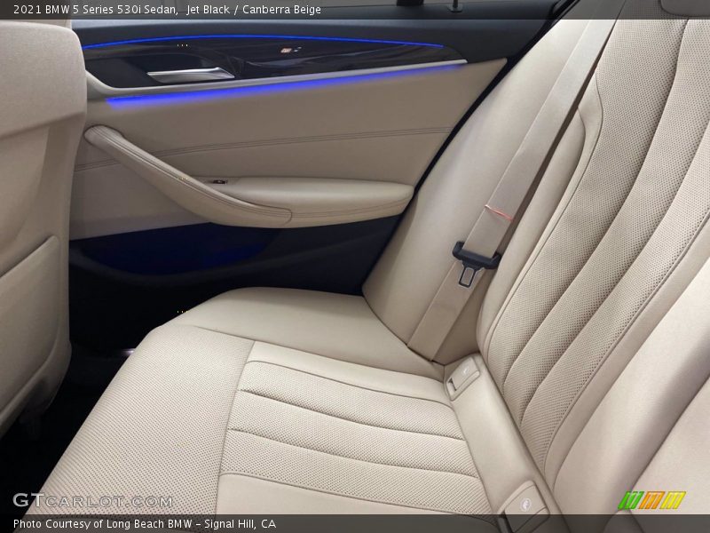 Jet Black / Canberra Beige 2021 BMW 5 Series 530i Sedan
