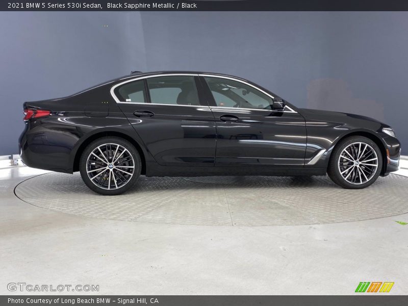 Black Sapphire Metallic / Black 2021 BMW 5 Series 530i Sedan