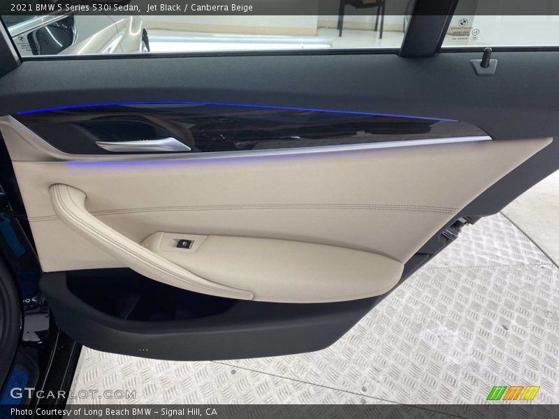 Jet Black / Canberra Beige 2021 BMW 5 Series 530i Sedan