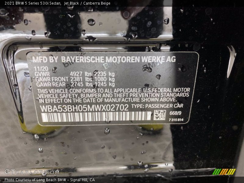 Jet Black / Canberra Beige 2021 BMW 5 Series 530i Sedan