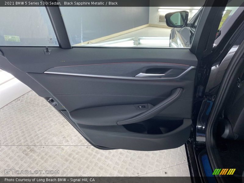 Black Sapphire Metallic / Black 2021 BMW 5 Series 530i Sedan