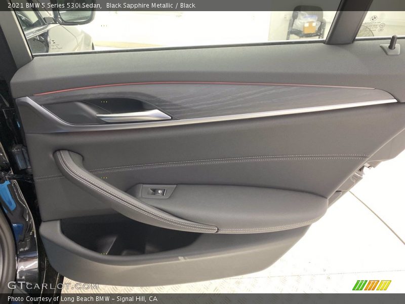Black Sapphire Metallic / Black 2021 BMW 5 Series 530i Sedan