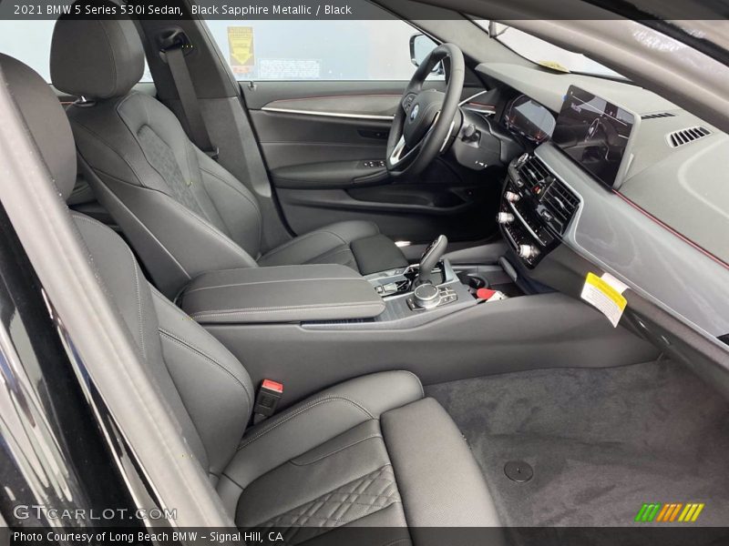 Black Sapphire Metallic / Black 2021 BMW 5 Series 530i Sedan
